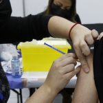 Curaco de Vélez supera media regional y nacional en campaña de vacunación contra la influenza
