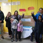 Entregan equipos audiovisuales a dos escuelas de Curaco de Vélez
